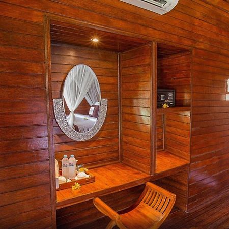 Maharatu Villa Lembongan ภายนอก รูปภาพ